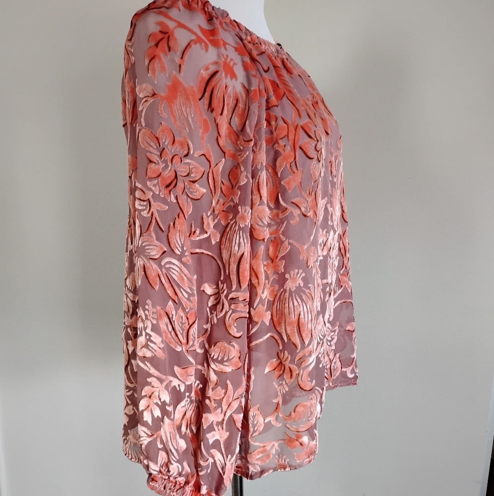 Sundance Eloise Burn Out Velvet Ruffled Bell Sleeve Blouse Size L - Picture 4 of 10